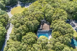 30 Squires Blvd, Hampton Bays, NY 11946 - Photo 23