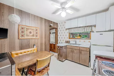 5 Everest Court, Huntington Station, NY 11746 - Photo 13