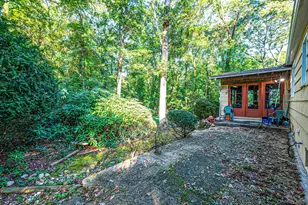 5 Everest Ct, Huntington Station, NY 11746 - Photo 35
