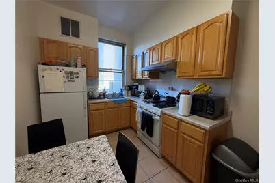 1833 27th Avenue, Astoria, NY 11102 - Photo 7