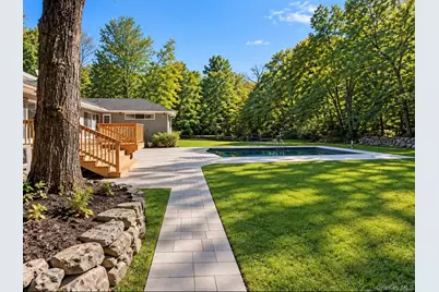 25 Hissarlik Way, Bedford, NY 10506 - Photo 23