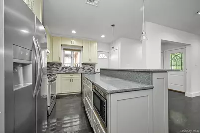 20911 85th Avenue, Hollis, NY 11427 - Photo 9