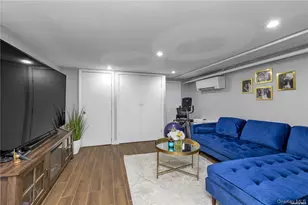 142-34 Sutter Ave, Jamaica, NY 11436 - Photo 15