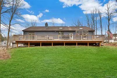 201 Bardonia Road, Nanuet, NY 10954 - Photo 23