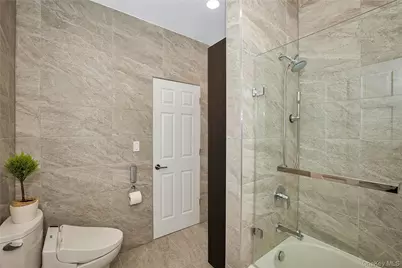 201 Bardonia Road, Nanuet, NY 10954 - Photo 17