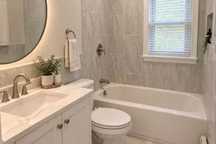 164 Fairview Blvd, Hempstead, NY 11550 - Photo 9