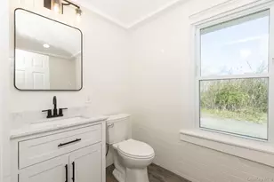 56 Riverdale Ave, Massapequa, NY 11758 - Photo 5