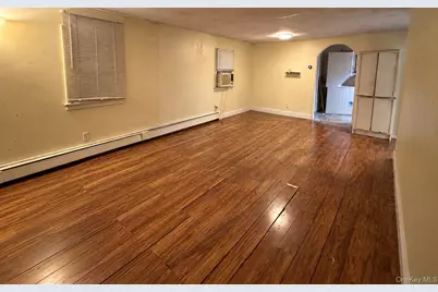 186 McKinley Drive, Mastic Beach, NY 11951 - Photo 3