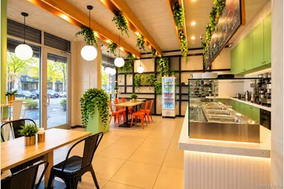 72-30 Roosevelt Avenue #B, Jackson Heights, NY 11372 - Photo 7