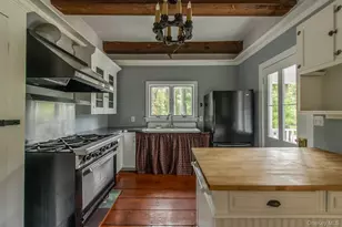 5 Vail Rd, Poughkeepsie, NY 12603 - Photo 9