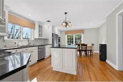 108 Kingsbury Road, Garden City, NY 11530 - Photo 17