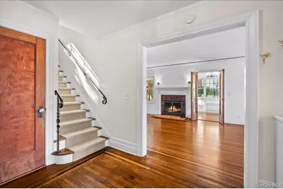 7 Thompson Street, Tuckahoe, NY 10707 - Photo 5