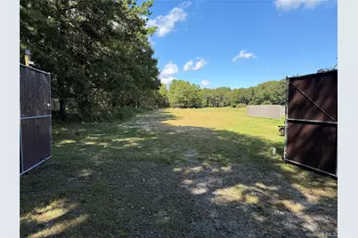 245 N Sunrise Service Road, Manorville, NY 11949 - Photo 1