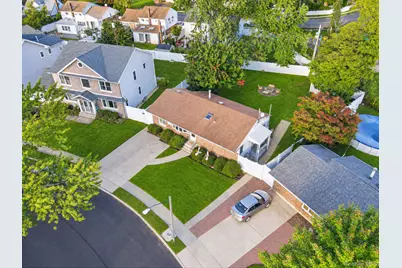 30 Janet Drive, Plainview, NY 11803 - Photo 9