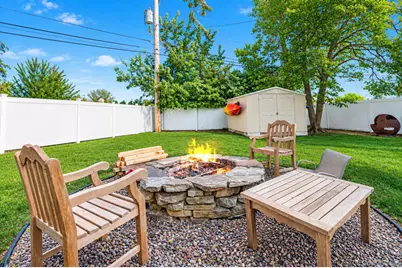 30 Janet Drive, Plainview, NY 11803 - Photo 7