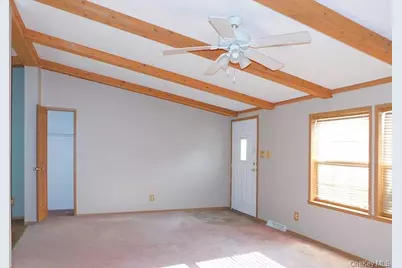 1566 Albany Post Road, Gardiner, NY 12525 - Photo 9