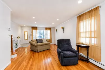 10 Hitchcock Avenue, New York, NY 10306 - Photo 7