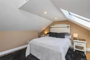 18 Juniper Pl, Huntington, NY 11743 - Photo 23