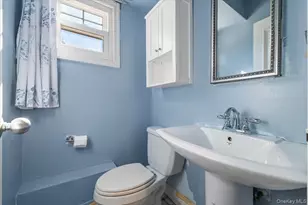 65 Genesee Dr, Commack, NY 11725 - Photo 13