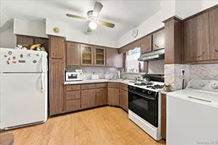 1912 Hone Ave, Bronx, NY 10461 - Photo 11
