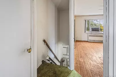 83-18 229 Street #6-12, Bellerose, NY 11427 - Photo 3
