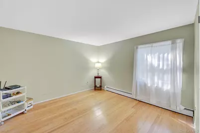 14 Campus Lane, Ronkonkoma, NY 11779 - Photo 9