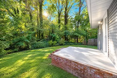 52 March Court, Selden, NY 11784 - Photo 5