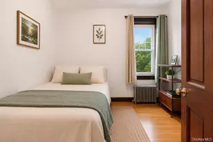 1543 Hollywood Ave, Bronx, NY 10461 - Photo 9