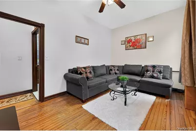 1543 Hollywood Avenue #Apt 1, Bronx, NY 10461 - Photo 5