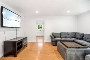 26 Northridge St, Patchogue, NY 11772 - Photo 5
