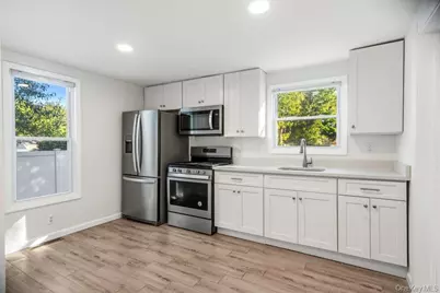 26 Northridge Street, Patchogue, NY 11772 - Photo 9