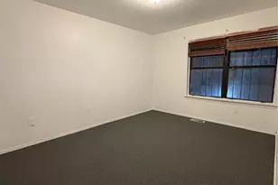 818 Trinity Ave, Bronx, NY 10456 - Photo 9