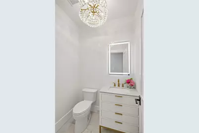 654A Caledonia Road, Dix Hills, NY 11746 - Photo 11