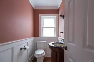 217 Larchmont Ave, Larchmont, NY 10538 - Photo 11