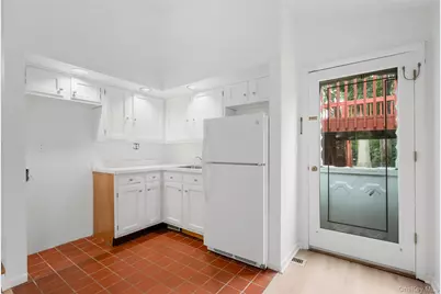 69 Pietro Drive, Yonkers, NY 10710 - Photo 35