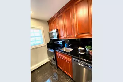 301-1 Robinson Avenue #301-1, Patchogue, NY 11772 - Photo 9