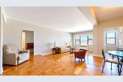 98-25 64th Rd #8C, Rego Park, NY 11374 - Photo 5