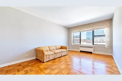 98-25 64th Rd #8C, Rego Park, NY 11374 - Photo 7