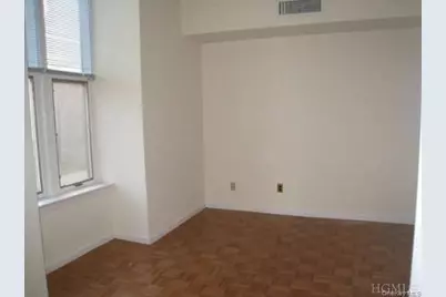 1250 North Avenue #108, New Rochelle, NY 10804 - Photo 13