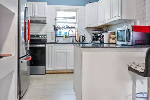 4 Wallace Ct, Huntington Station, NY 11746 - Photo 7