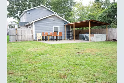 4 Wallace Court, Huntington Station, NY 11746 - Photo 3