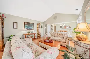 63 Madison Cir, Middle Island, NY 11953 - Photo 7