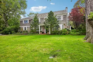 238 Cedar Ave, Hewlett Bay Park, NY 11557 - Photo 3
