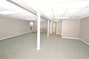 203 Chelsea Ave, West Babylon, NY 11704 - Photo 15