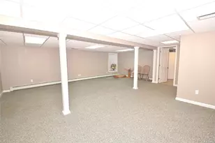 203 Chelsea Ave, West Babylon, NY 11704 - Photo 7