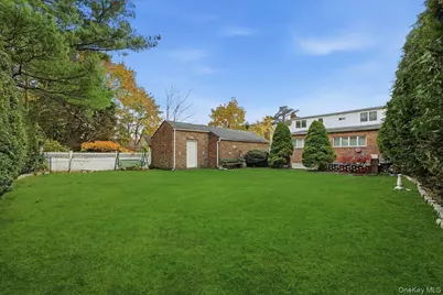 120 Bruce Terrace, Mineola, NY 11501 - Photo 33