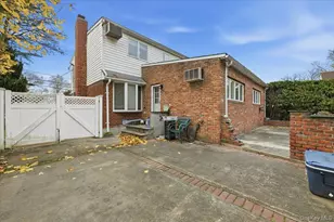 120 Bruce Terrace, Mineola, NY 11501 - Photo 29