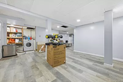 120 Bruce Terrace, Mineola, NY 11501 - Photo 27
