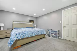 120 Bruce Terrace, Mineola, NY 11501 - Photo 23