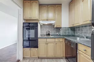 61-20 Grand Central Pkwy, Forest Hills, NY 11375 - Photo 7